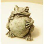 Garden Toad statue